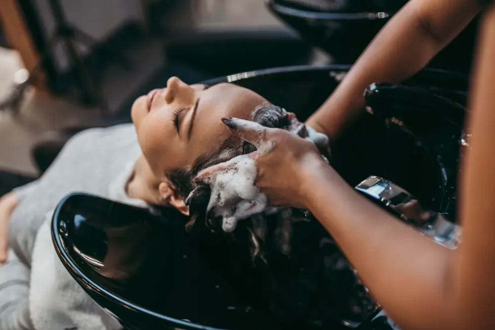 salon-coiffure-shampoing