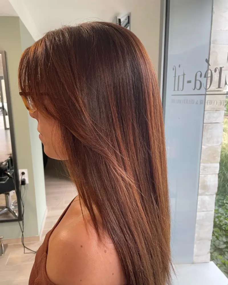 coupe-femme-lissage-cuivre