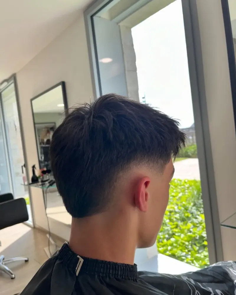 coupe-ado-brun-degrade